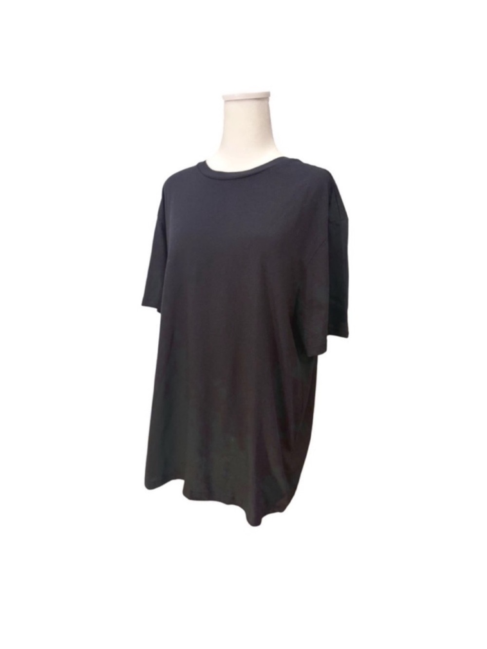 New H&M T-Shirt